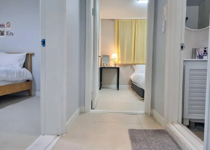 Hygge In Sinchon Seoel